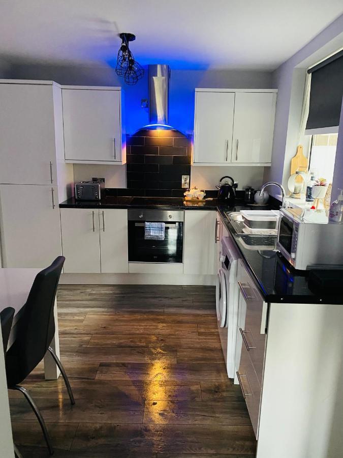 Ferienwohnung Port Pour Deux Portrush Exterior foto