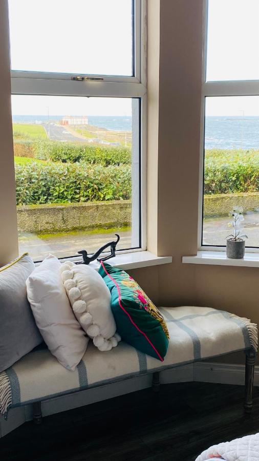 Ferienwohnung Port Pour Deux Portrush Exterior foto
